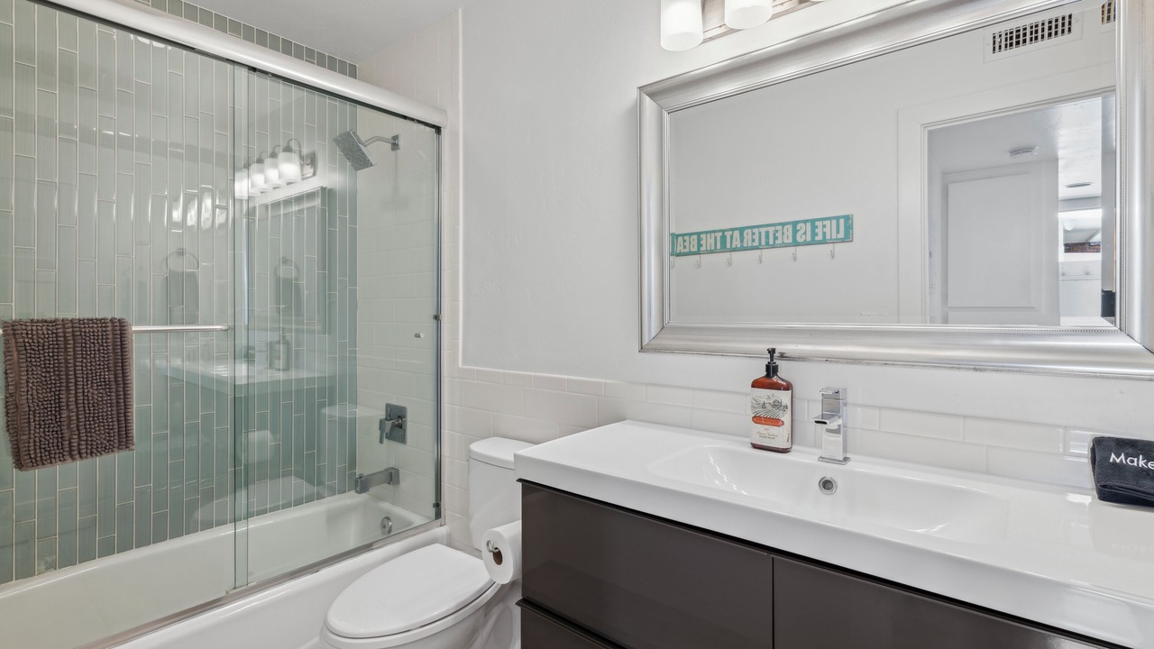 Photo of Bathroom in Santa Ana Heights