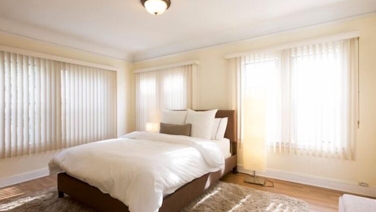 Photo of Bedroom in Larchmont
