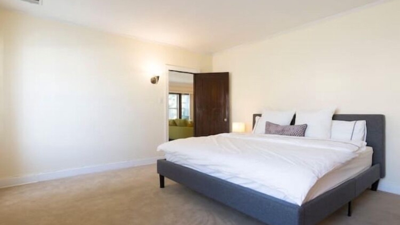 Photo of Bedroom in Larchmont