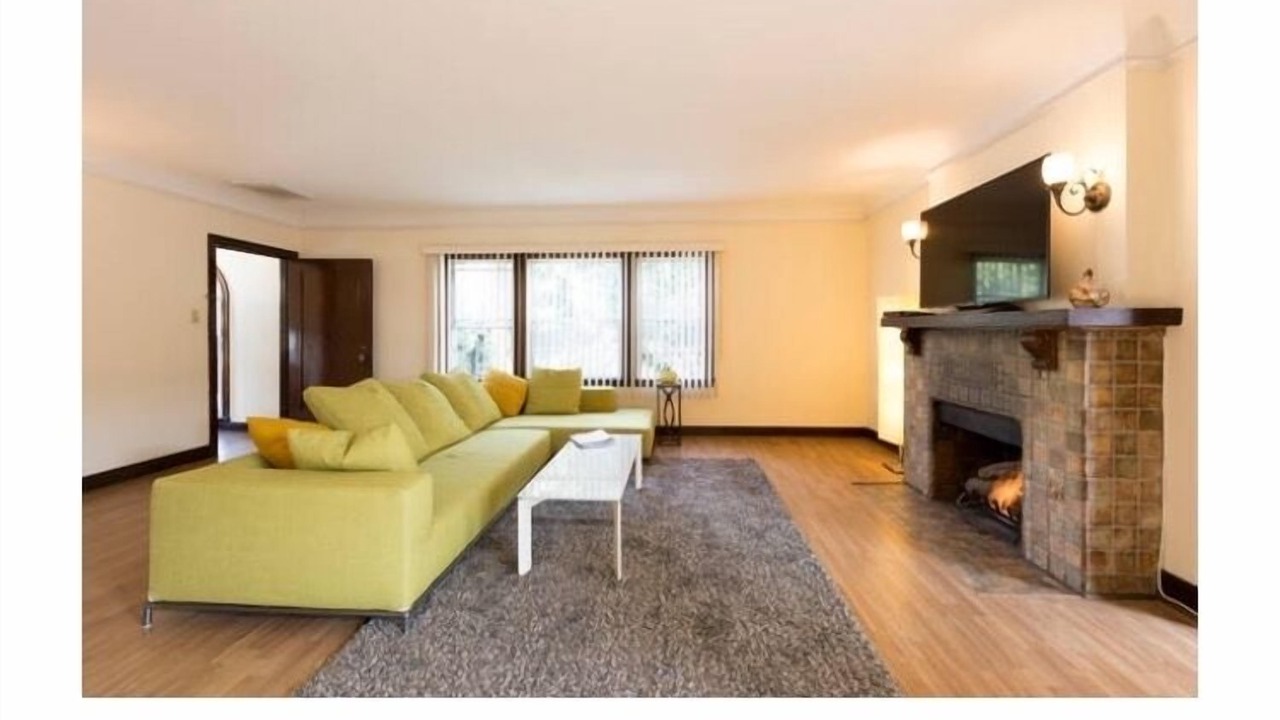Photo of Livingroom in Larchmont