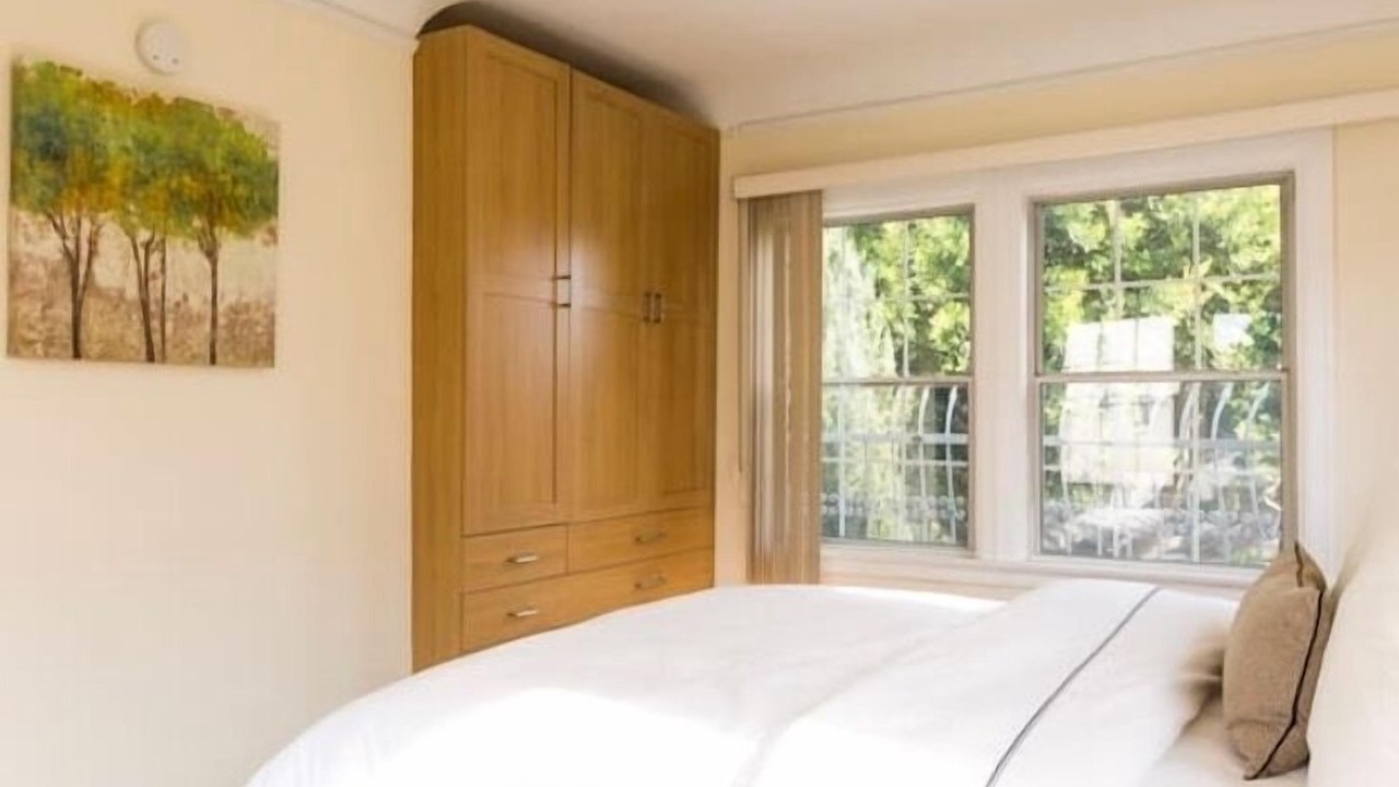 Photo of Bedroom in Larchmont