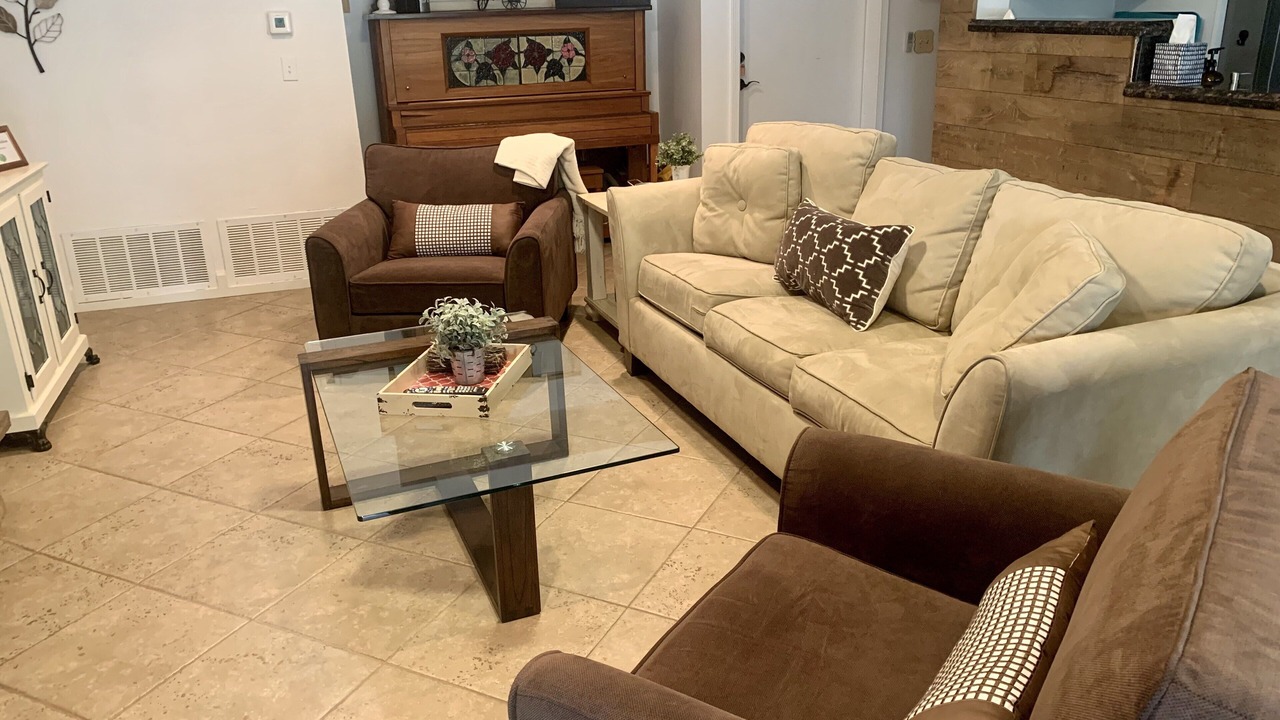 Photo of Livingroom in Palm Desert