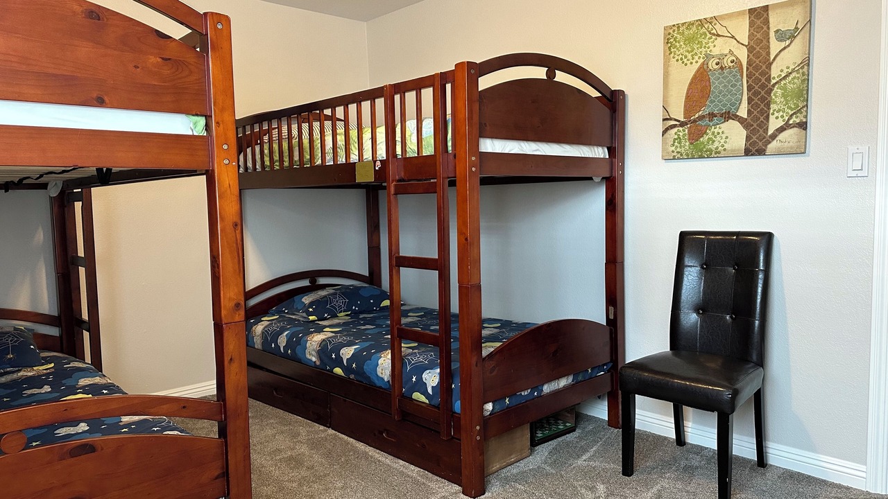 Photo of Bedroom in Anaheim Resort