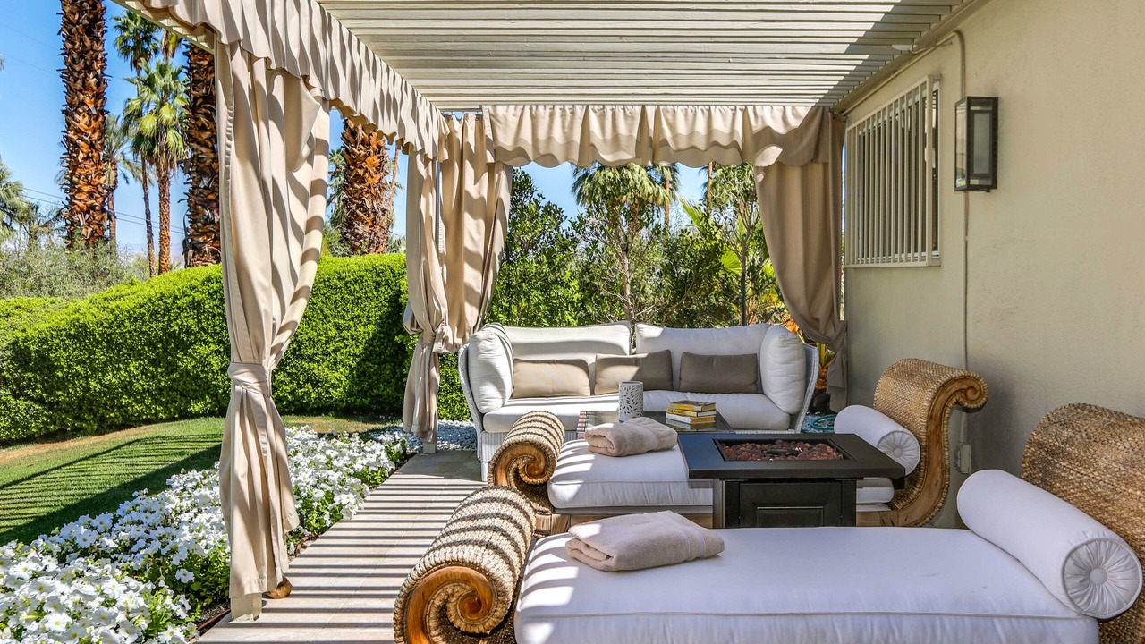 Photo of Outdoor in Palm Desert