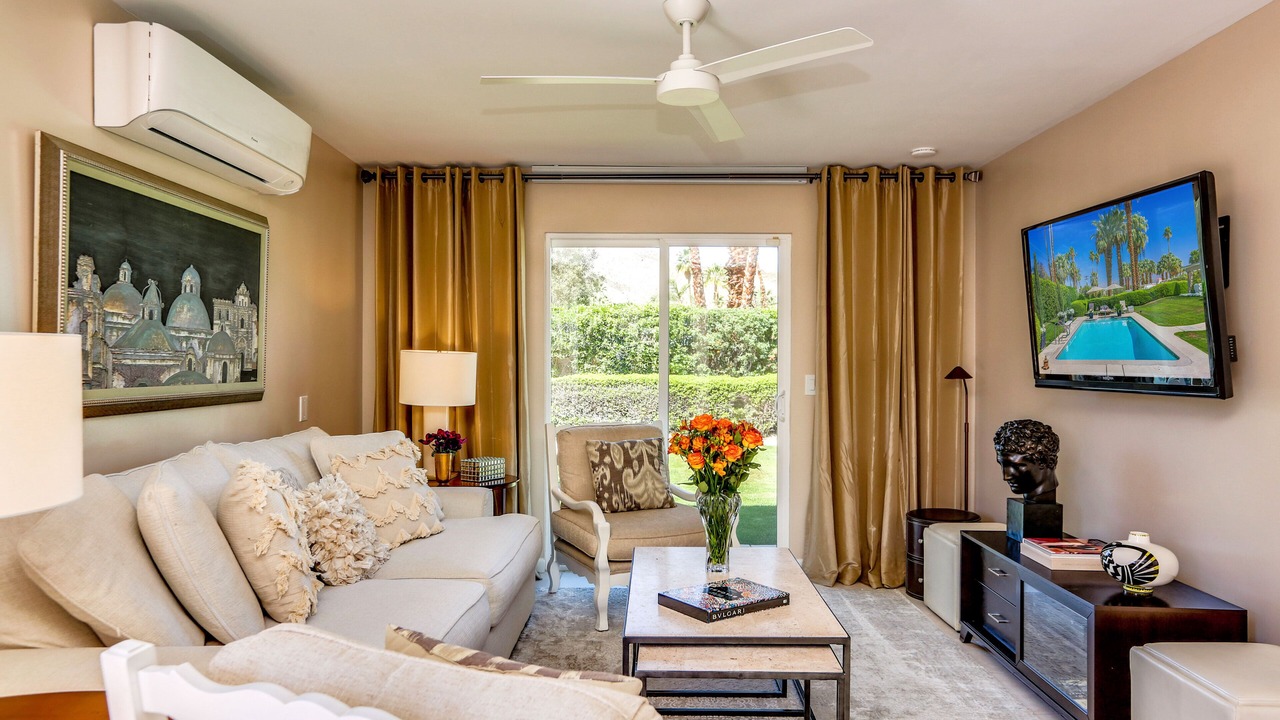Photo of Bedroom in Palm Desert