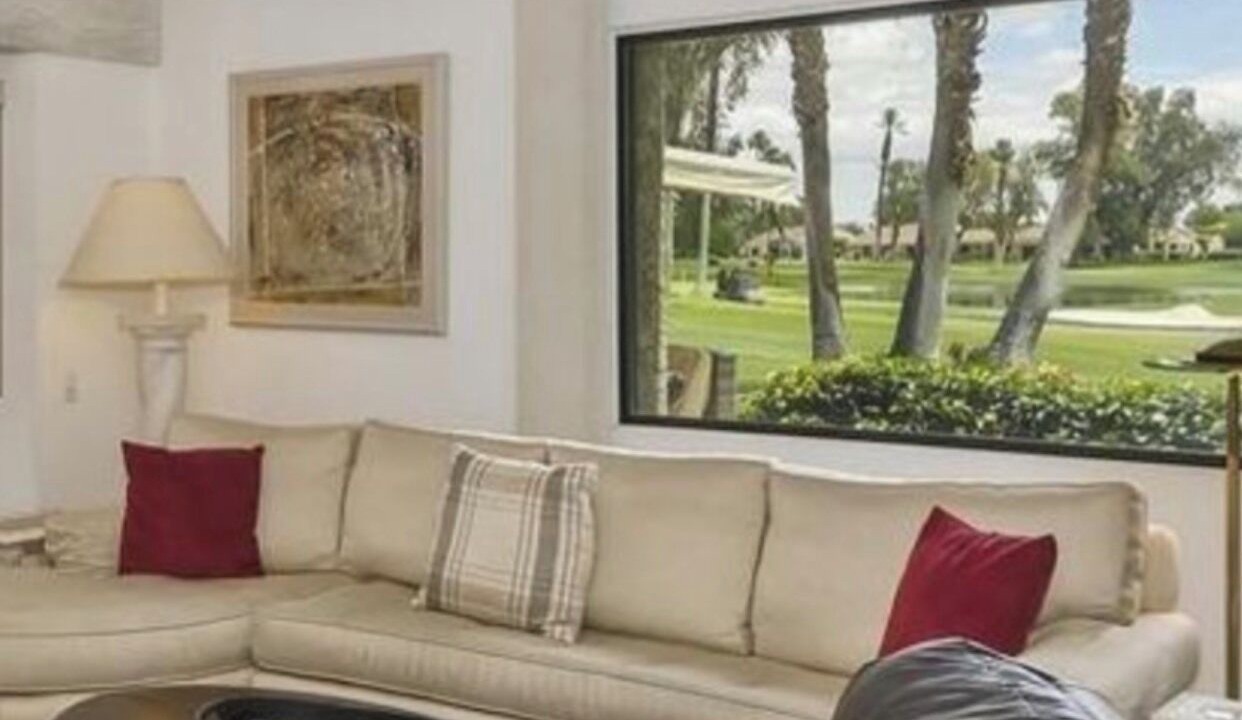 Photo of Livingroom in Rancho Mirage