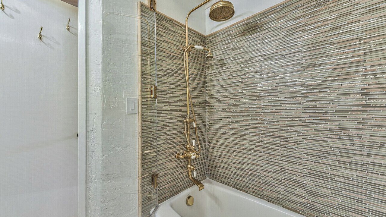Photo of Bathroom in Hatton Fields