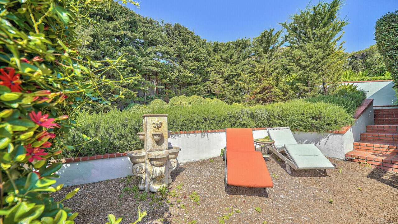 Photo of Patio Balcony in Hatton Fields
