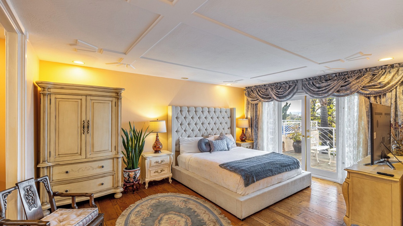 Photo of Bedroom in Encino