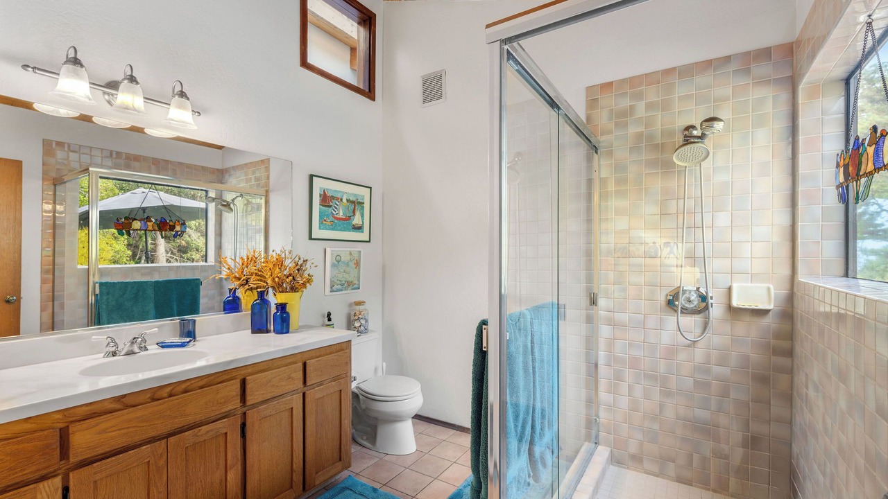 Photo of Bathroom in Sea Ranch