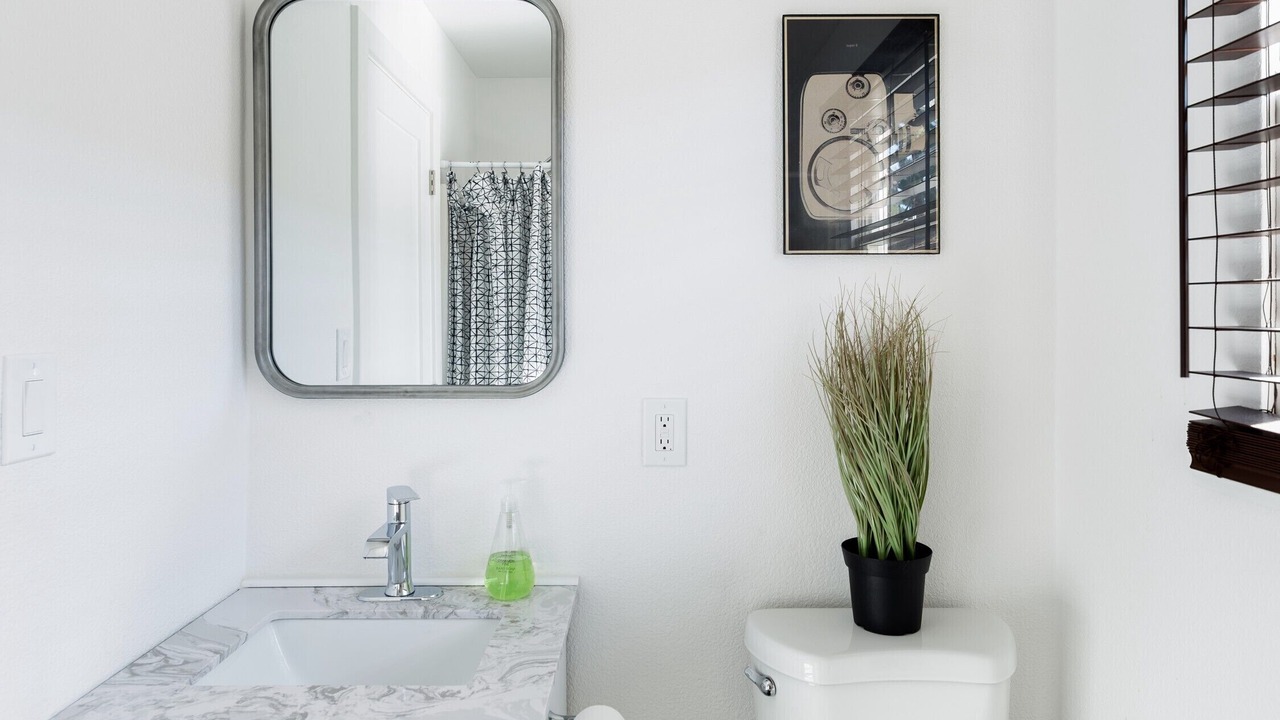 Photo of Bathroom in North Central