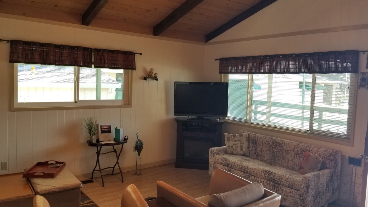 Photo of Livingroom in Jamestown