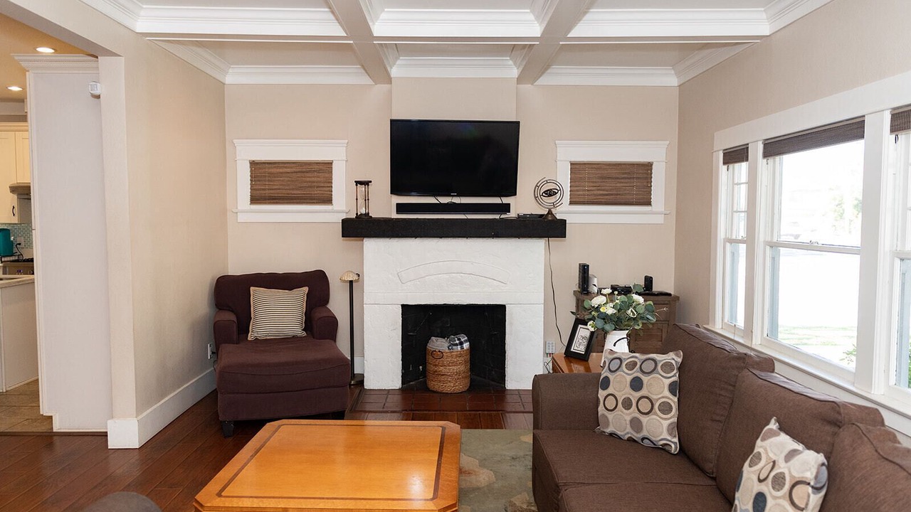 Photo of Livingroom in Anaheim Colony Historic District