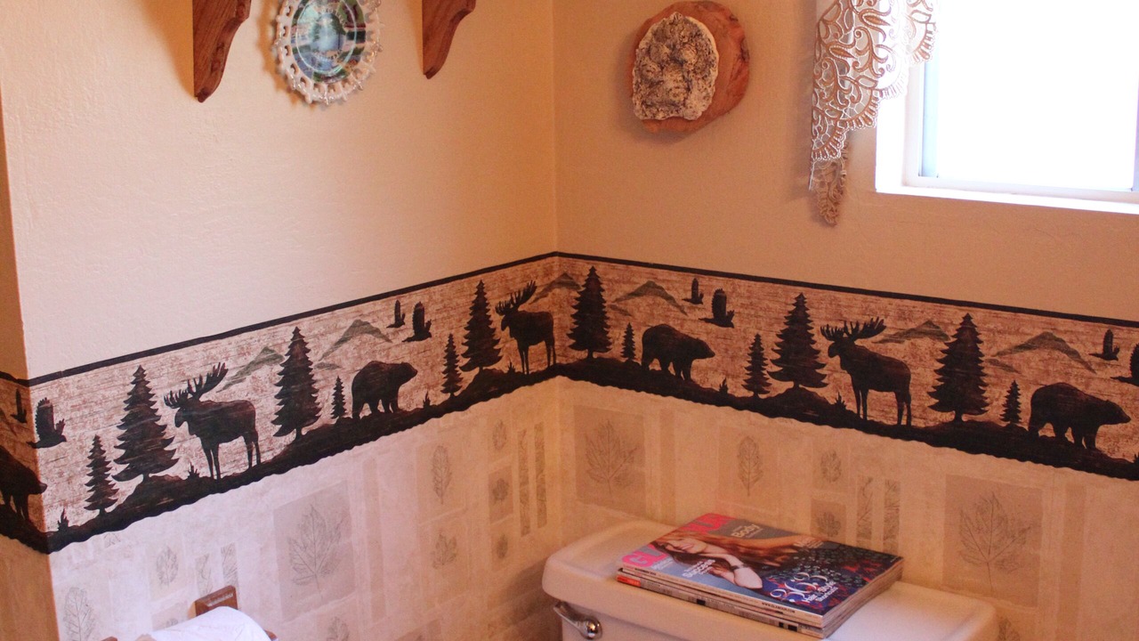 Photo of Bathroom in Arrowhead Villas