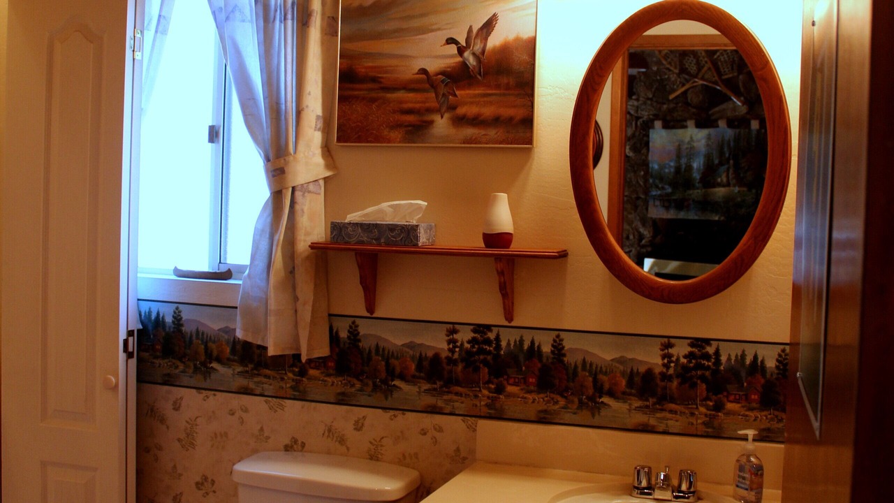 Photo of Bathroom in Arrowhead Villas
