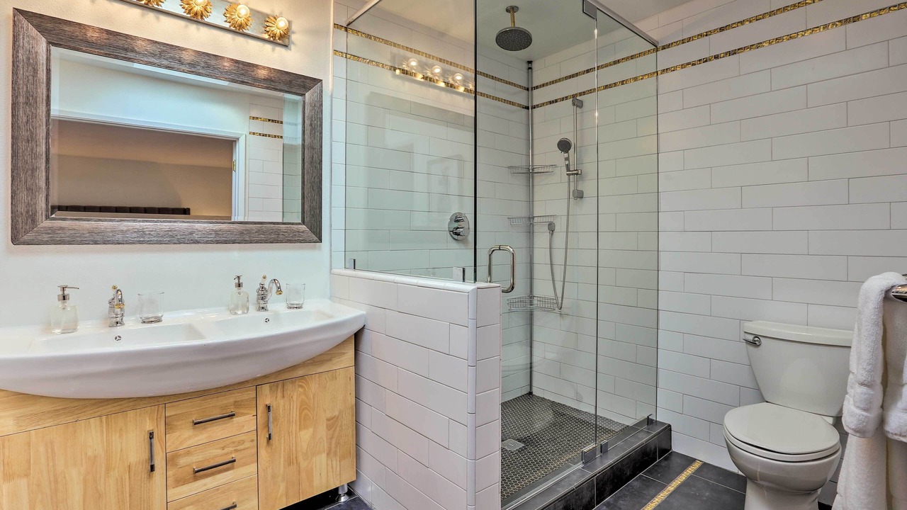 Photo of Bathroom in Fire Mountain