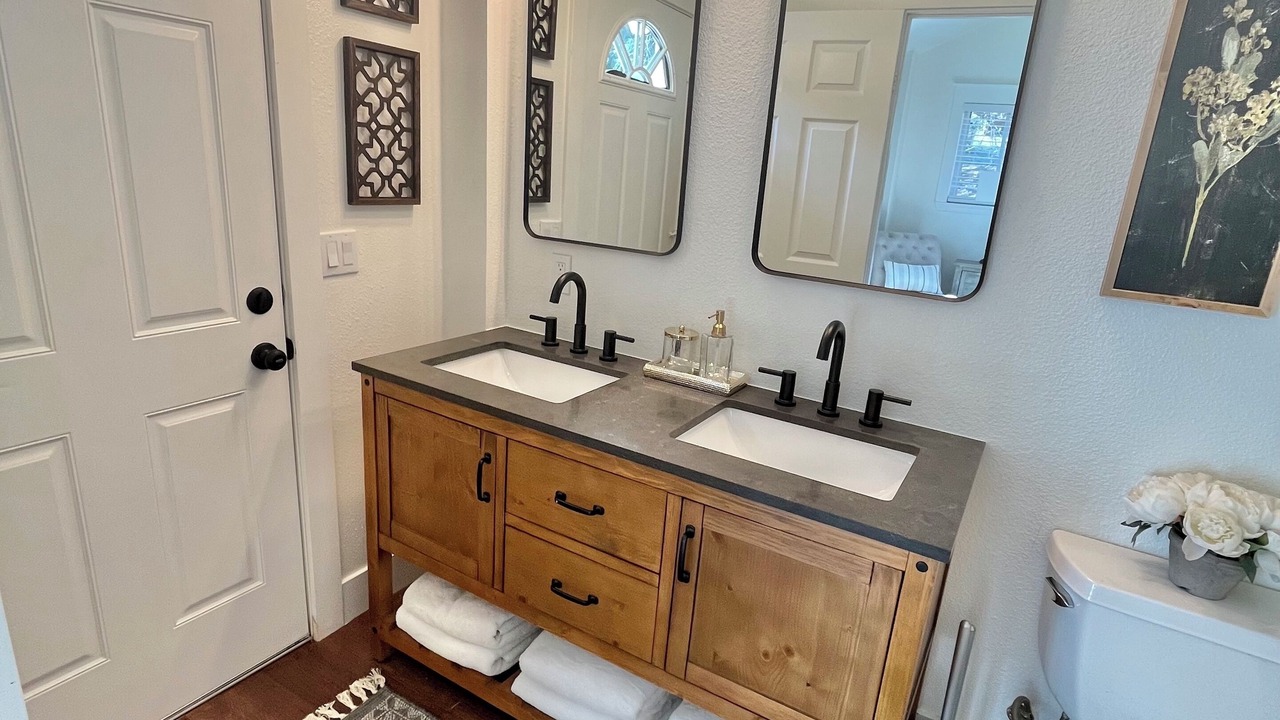 Photo of Bathroom in Temecula
