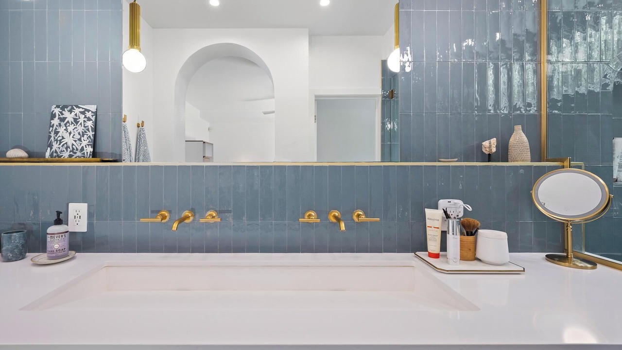 Photo of Bathroom in La Jolla Shores