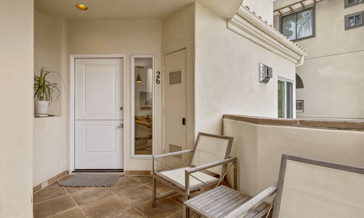 Photo of Patio Balcony in La Jolla Shores