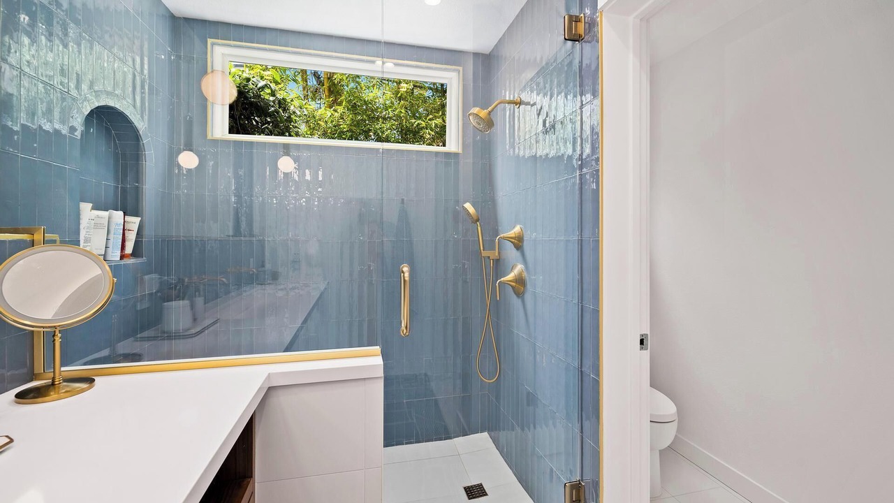 Photo of Bathroom in La Jolla Shores
