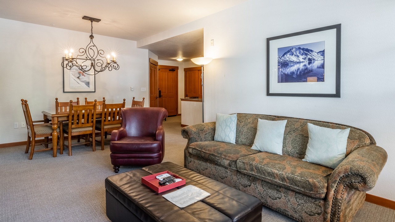 Photo of Livingroom in Mammoth Lakes