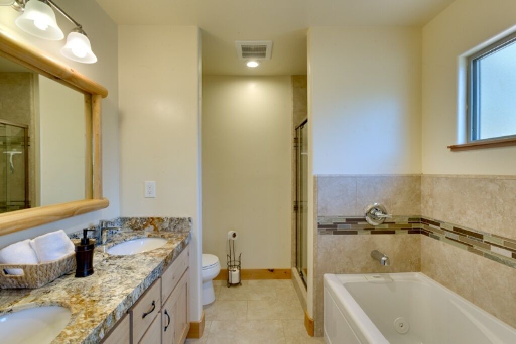Photo of Bedroom in Pioneer Trail