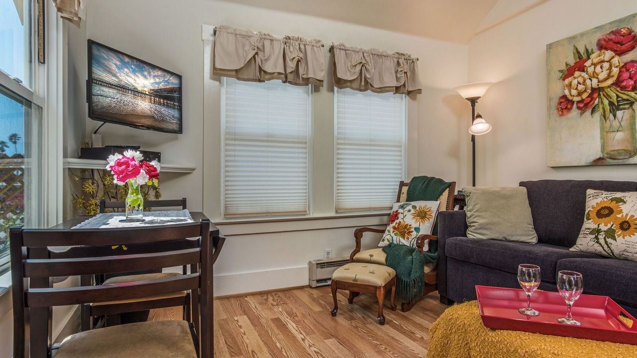 Photo of Livingroom in South Redondo