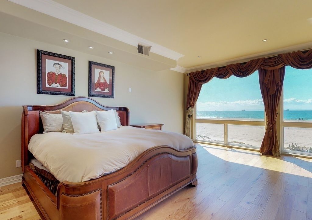 Photo of Bedroom in Sunset Beach