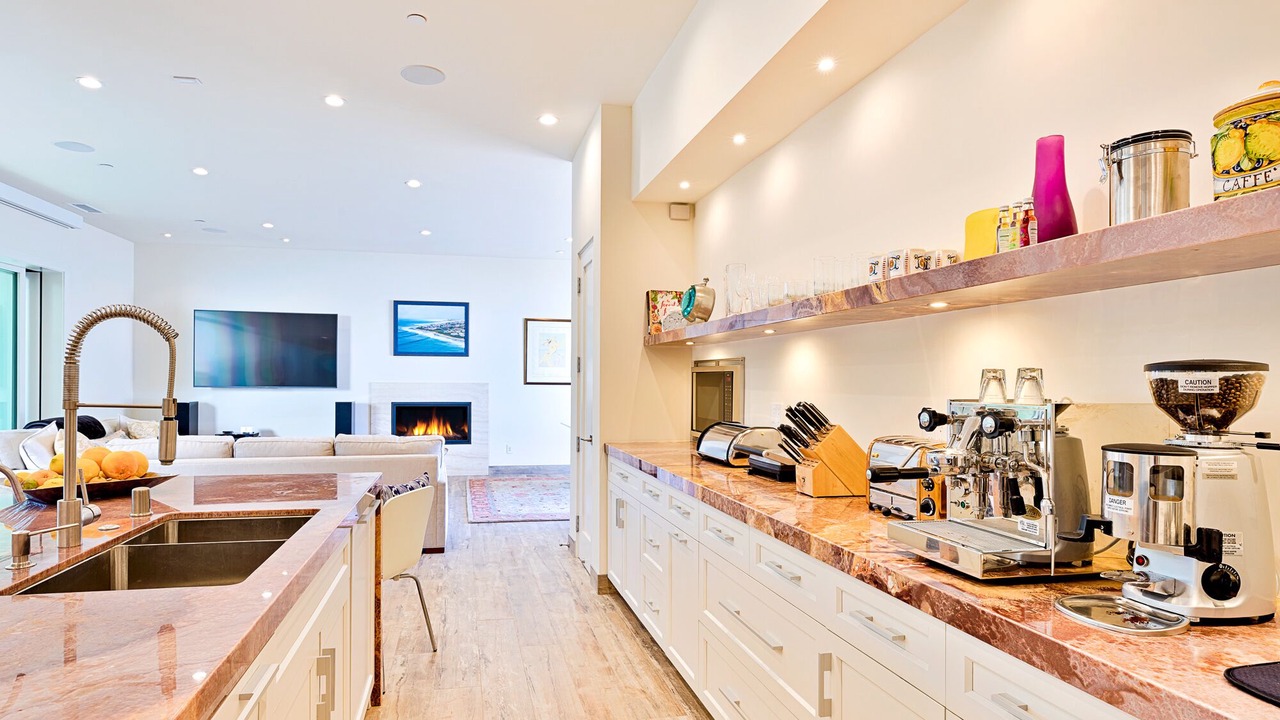 Photo of Kitchen in La Jolla Shores