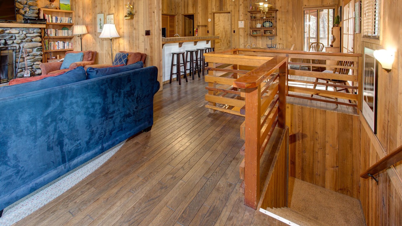 Photo of Bedroom in North Wawona