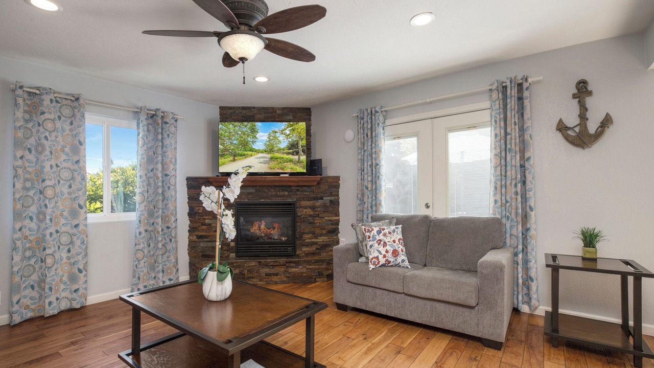 Photo of Livingroom in Capistrano Beach
