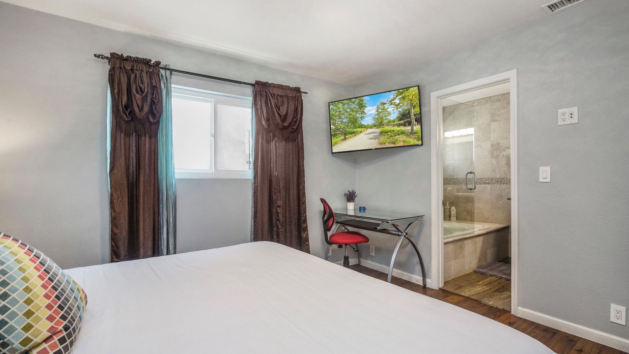Photo of Bedroom in Capistrano Beach