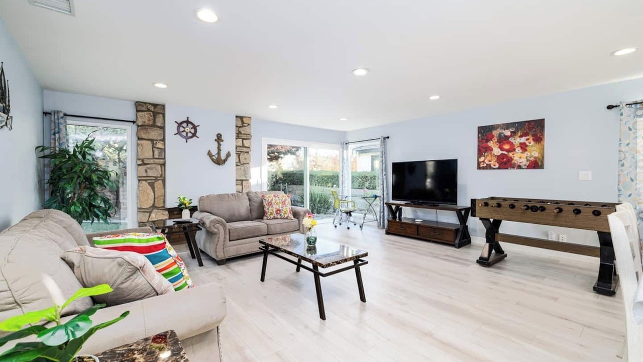 Photo of Bedroom in Laguna Niguel