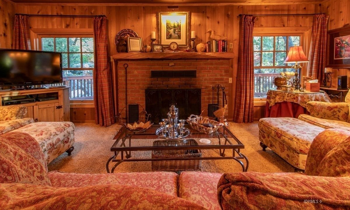 Photo of Bedroom in Fern Valley
