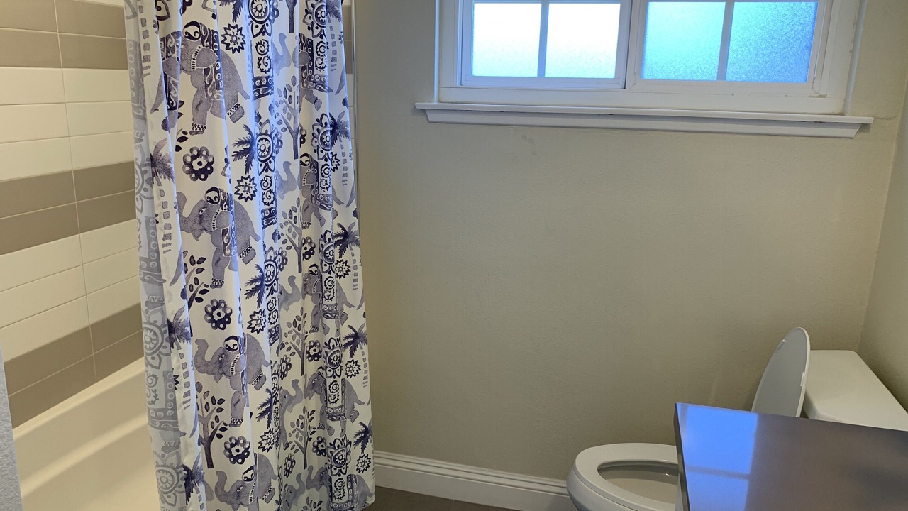 Photo of Bathroom in Southeast Anaheim