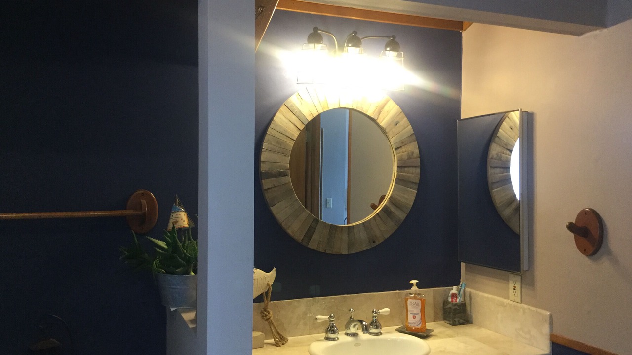 Photo of Bathroom in Arrowhead Villas