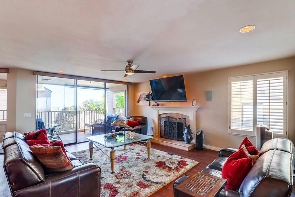 Photo of Livingroom in Del Mar