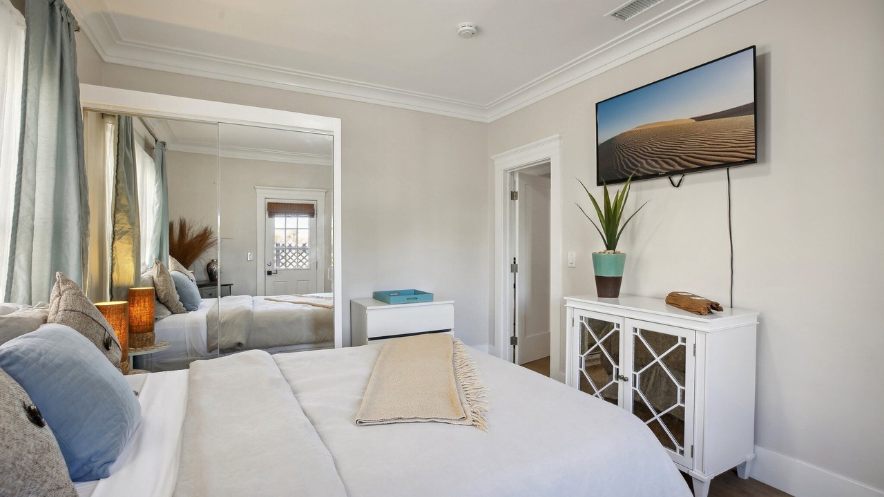 Photo of Bedroom in Bluff Park