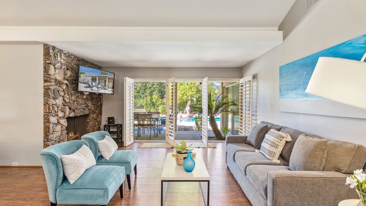 Photo of Livingroom in Indio