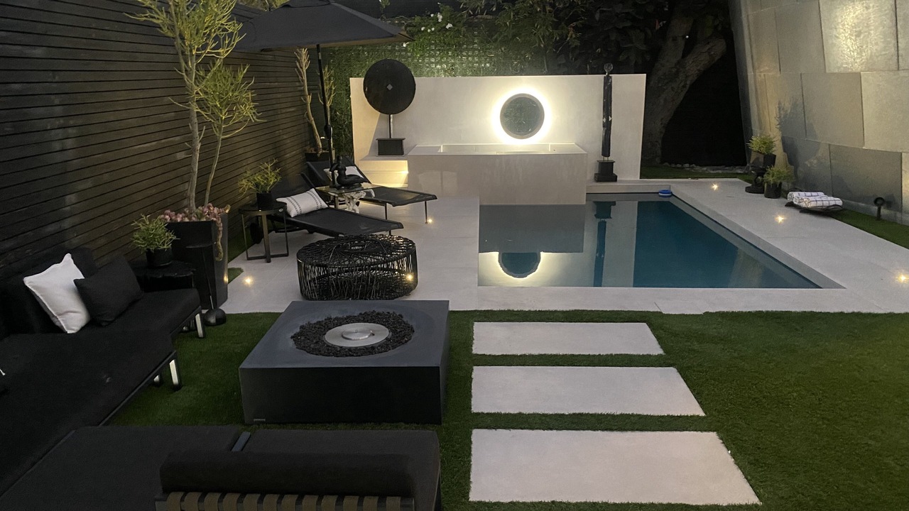 Photo of Outdoor in West Hollywood West
