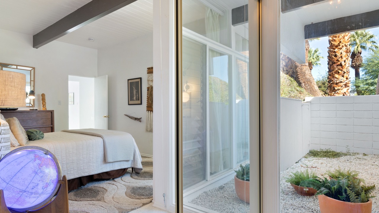 Photo of Bedroom in Twin Palms