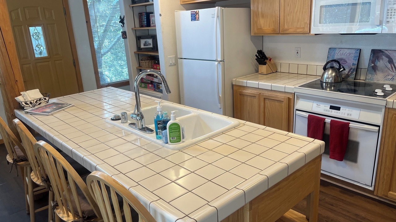 Photo of Kitchen in Idyllwild