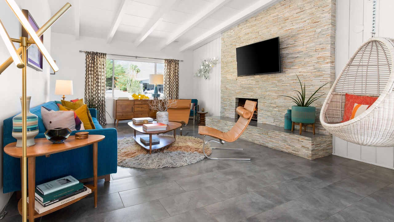 Photo of Livingroom in Cathedral City Cove