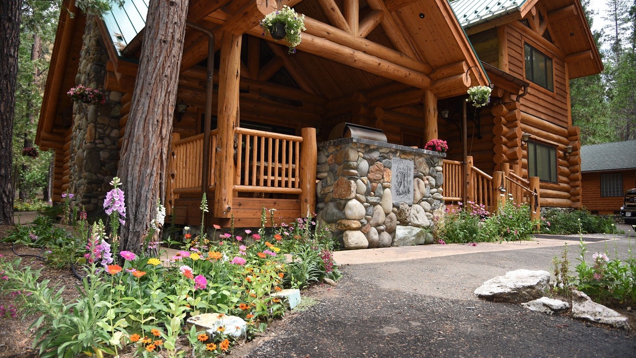 Photo of Others in North Wawona