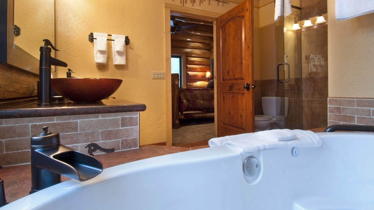 Photo of Bathroom in North Wawona