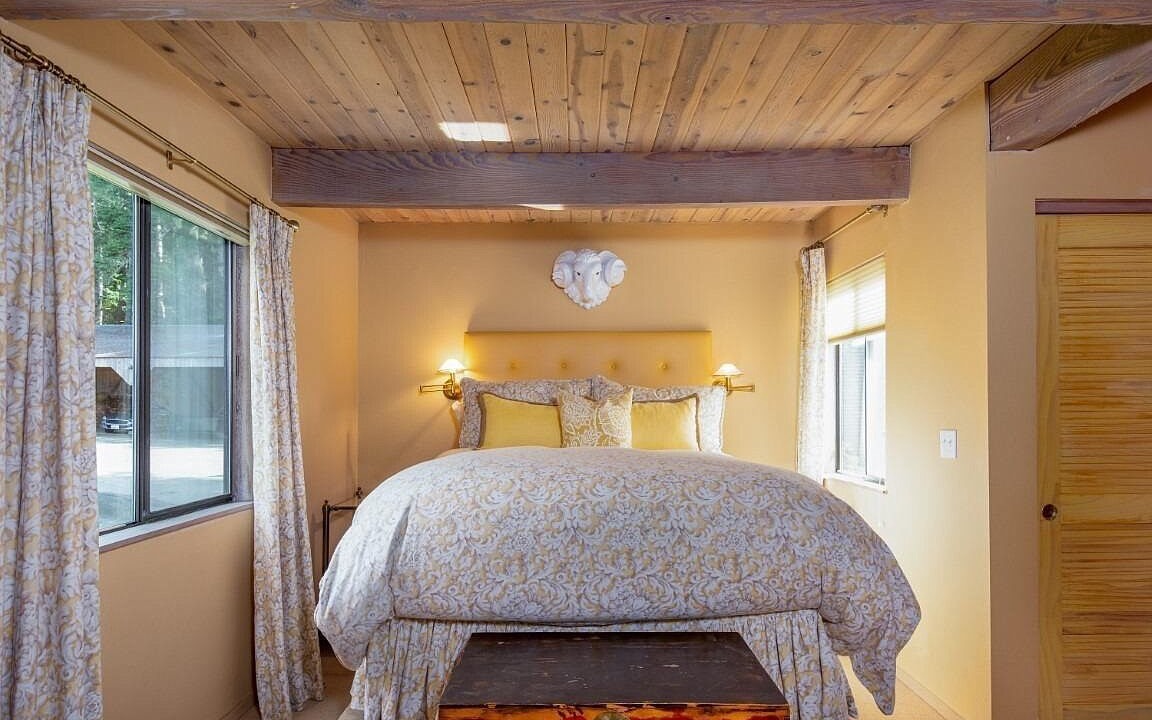Photo of Bedroom in Sea Ranch