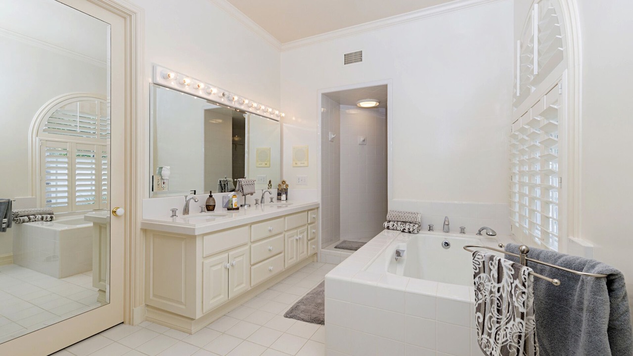Photo of Bathroom in Monarch Beach
