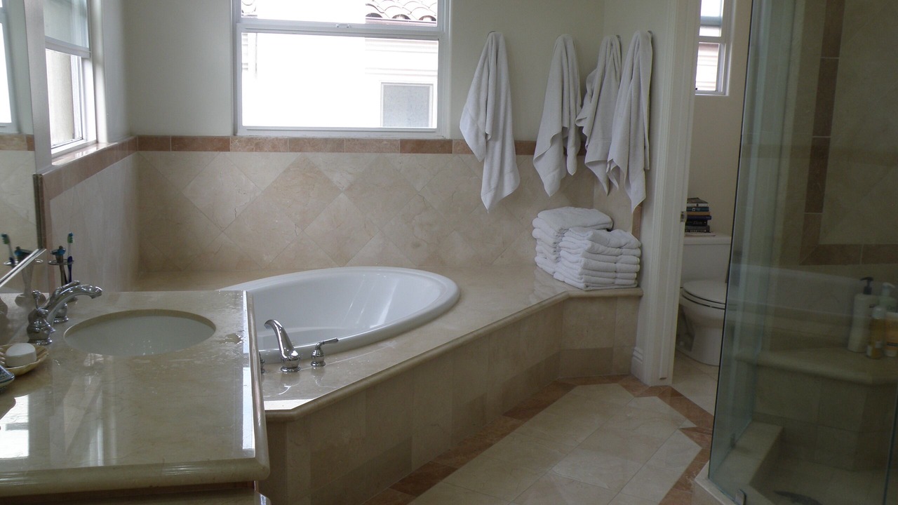 Photo of Bathroom in East Manhattan Beach