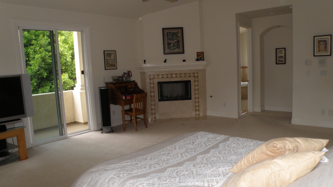 Photo of Bedroom in East Manhattan Beach