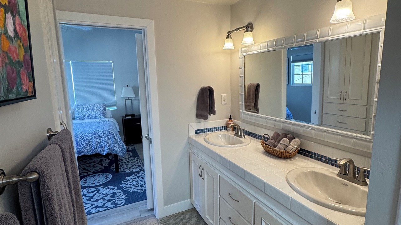 Photo of Bedroom in Corona del Mar
